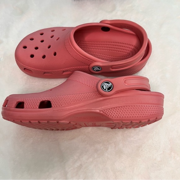 Crocs Watermelon (Dusty Rose) Size M 4 W6
UNISEX - Picture 8 of 12